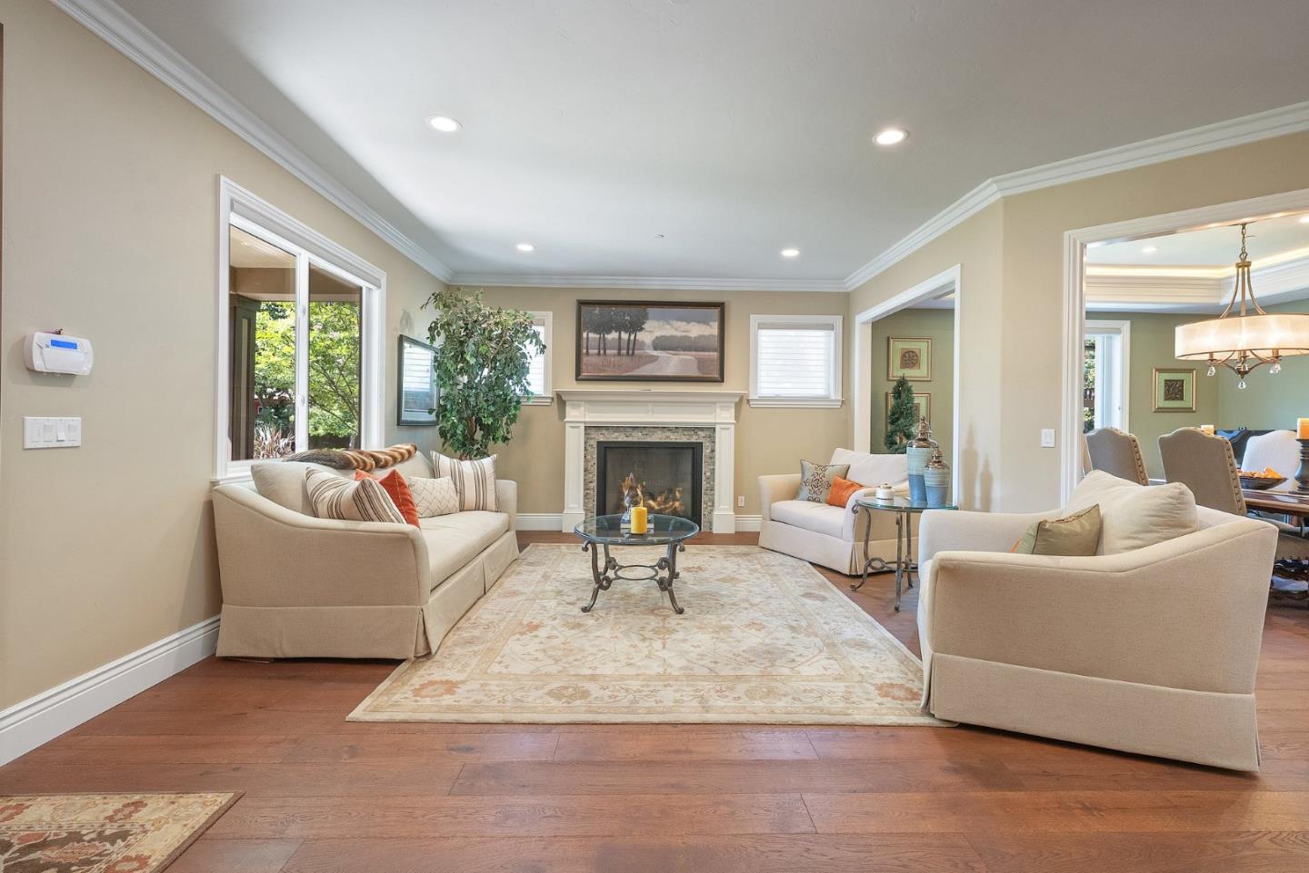 Detail Gallery Image 8 of 103 For 1529 Glenwood Ave, San Jose,  CA 95125 - 5 Beds | 5/1 Baths