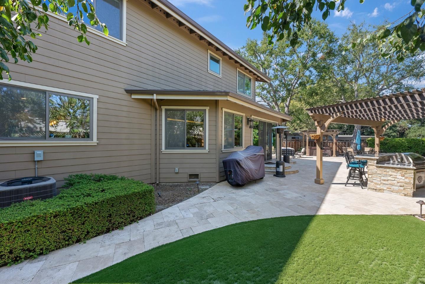 Detail Gallery Image 80 of 103 For 1529 Glenwood Ave, San Jose,  CA 95125 - 5 Beds | 5/1 Baths