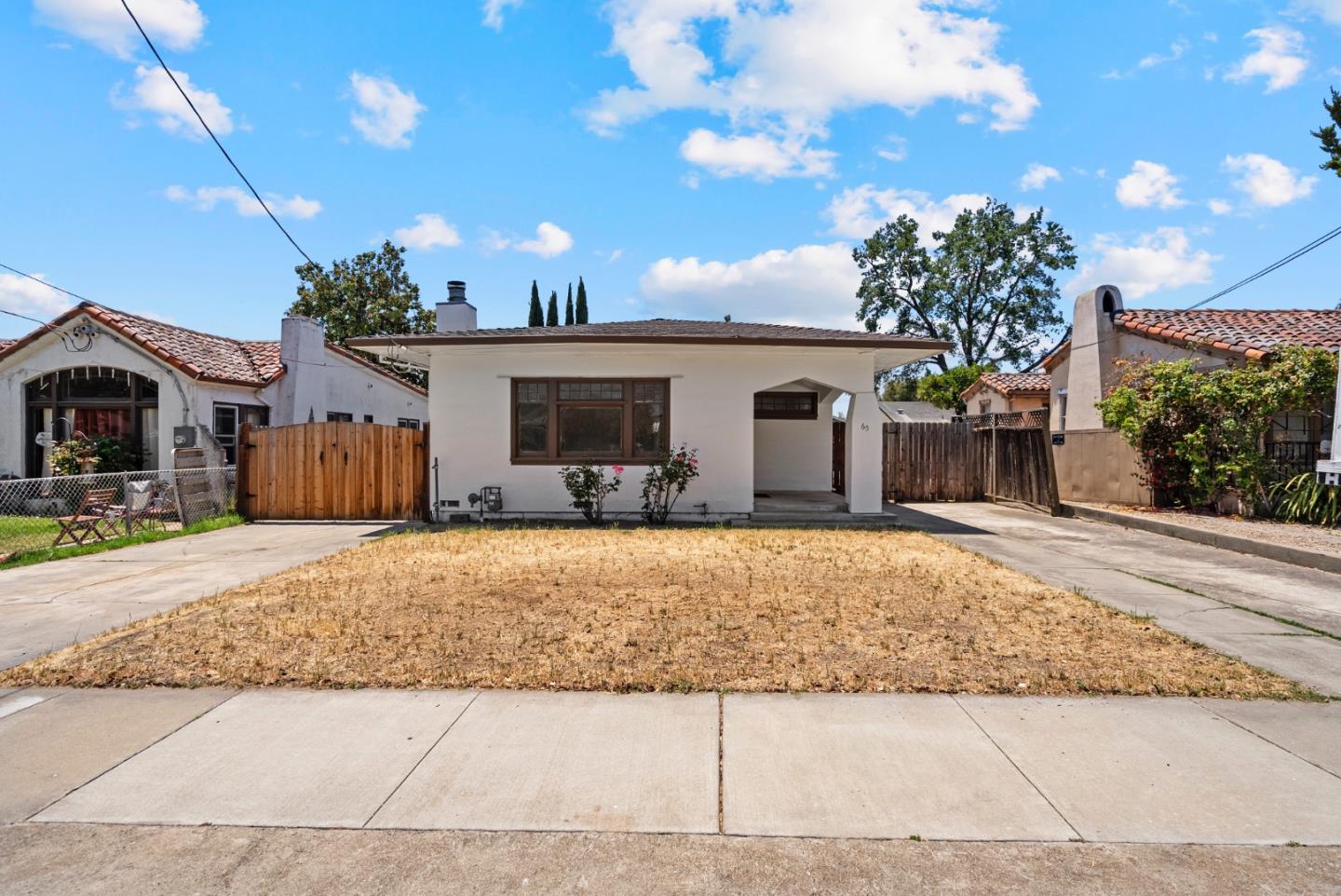 Detail Gallery Image 2 of 32 For 65 S Claremont Ave, San Jose,  CA 95127 - 2 Beds | 1 Baths
