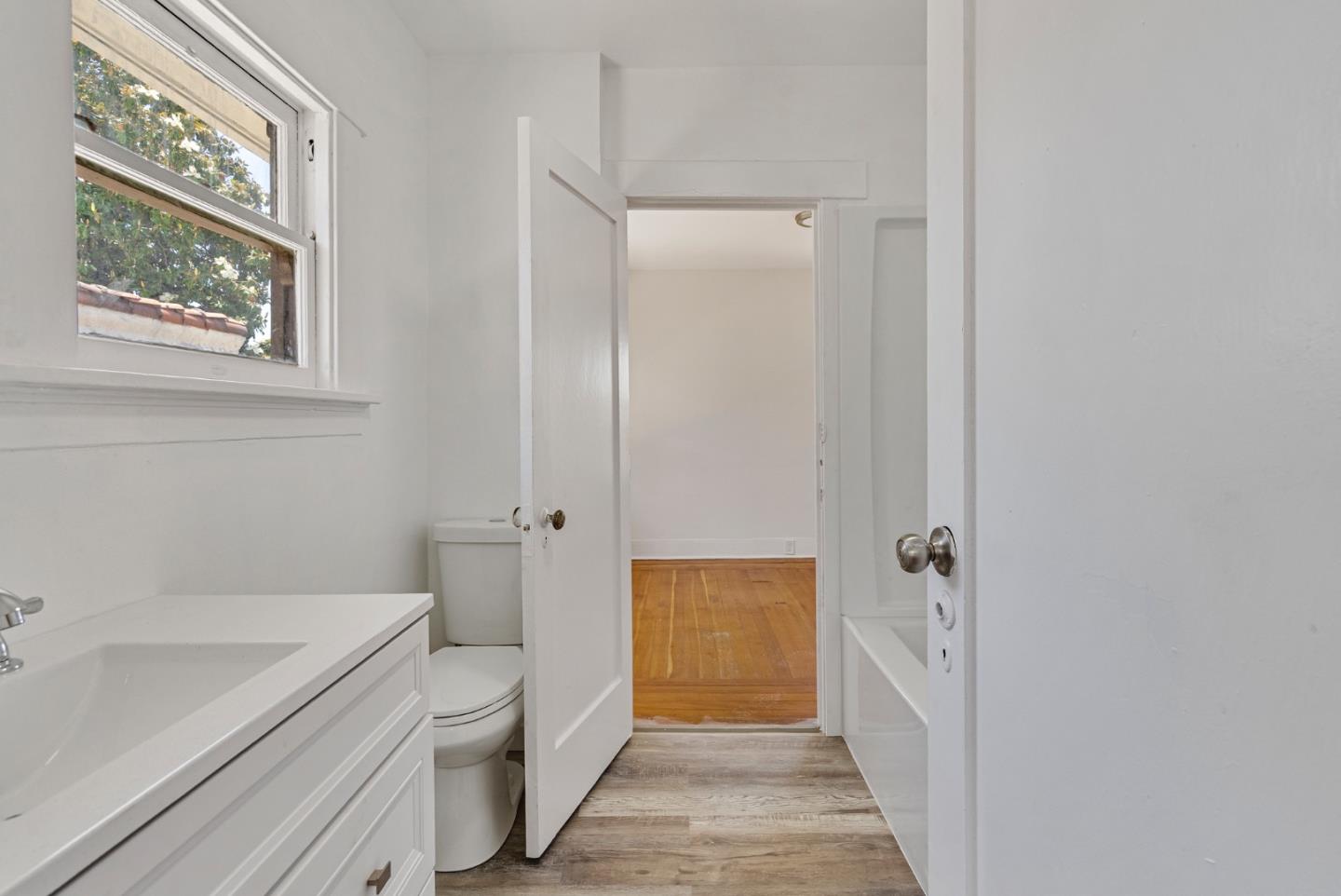 Detail Gallery Image 21 of 32 For 65 S Claremont Ave, San Jose,  CA 95127 - 2 Beds | 1 Baths