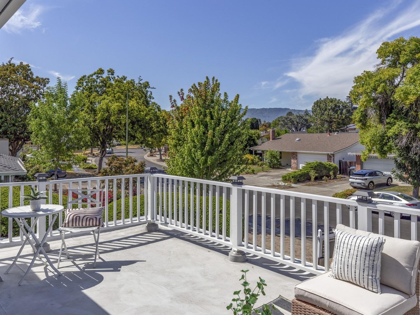 Detail Gallery Image 27 of 31 For 1312 Glen Haven Dr, San Jose,  CA 95129 - 4 Beds | 3 Baths
