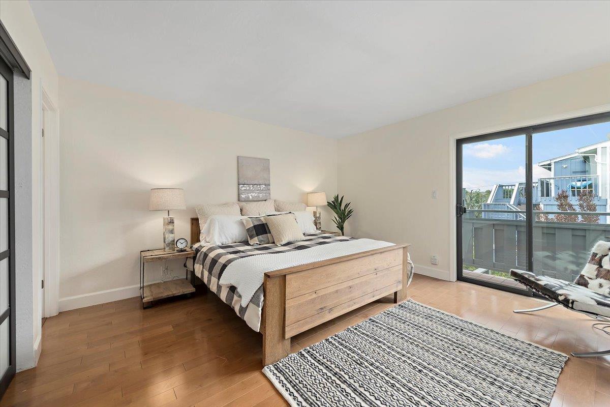 Detail Gallery Image 11 of 23 For 444 Cypress Ave, Half Moon Bay,  CA 94019 - 2 Beds | 2 Baths