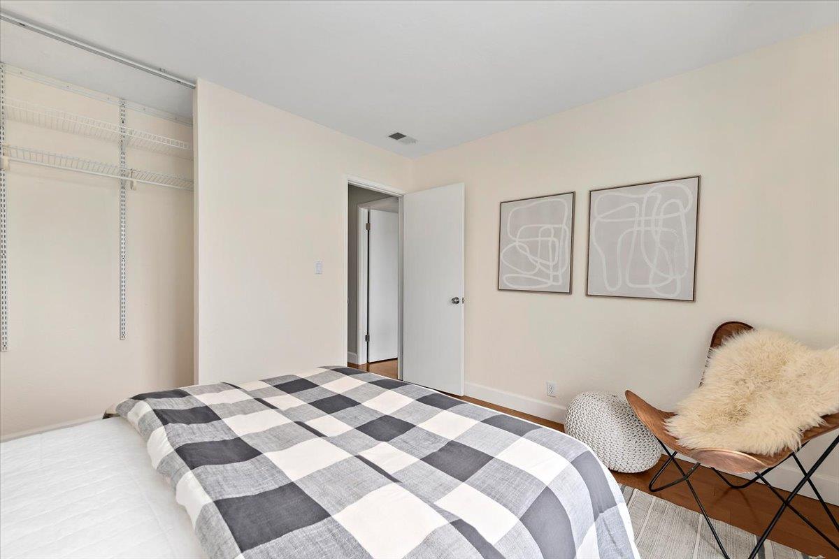 Detail Gallery Image 15 of 23 For 444 Cypress Ave, Half Moon Bay,  CA 94019 - 2 Beds | 2 Baths