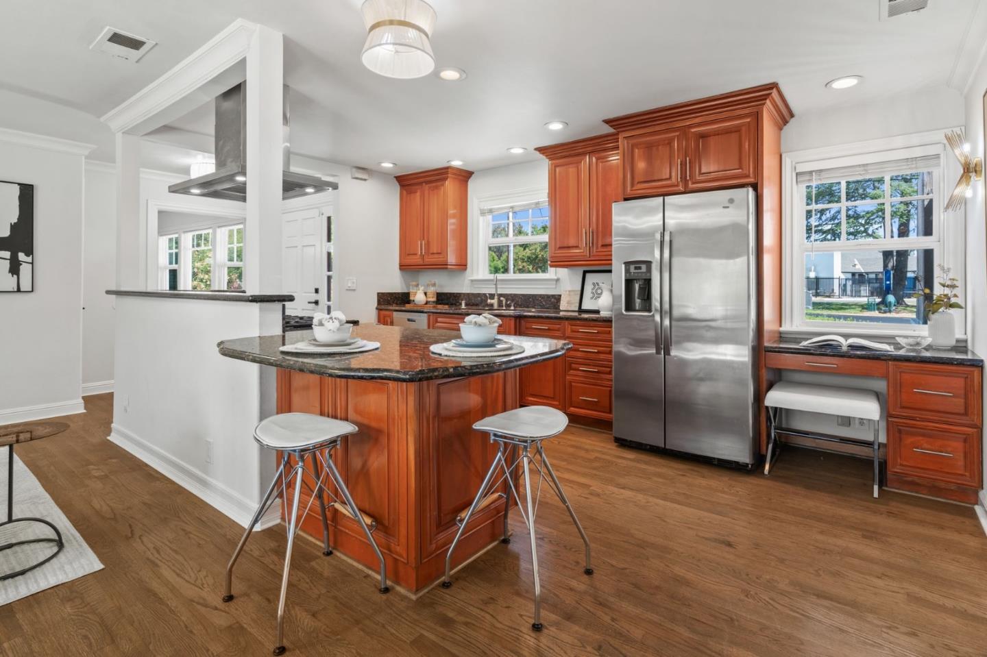 Detail Gallery Image 17 of 49 For 15670 Woodard Rd, San Jose,  CA 95124 - 4 Beds | 3 Baths