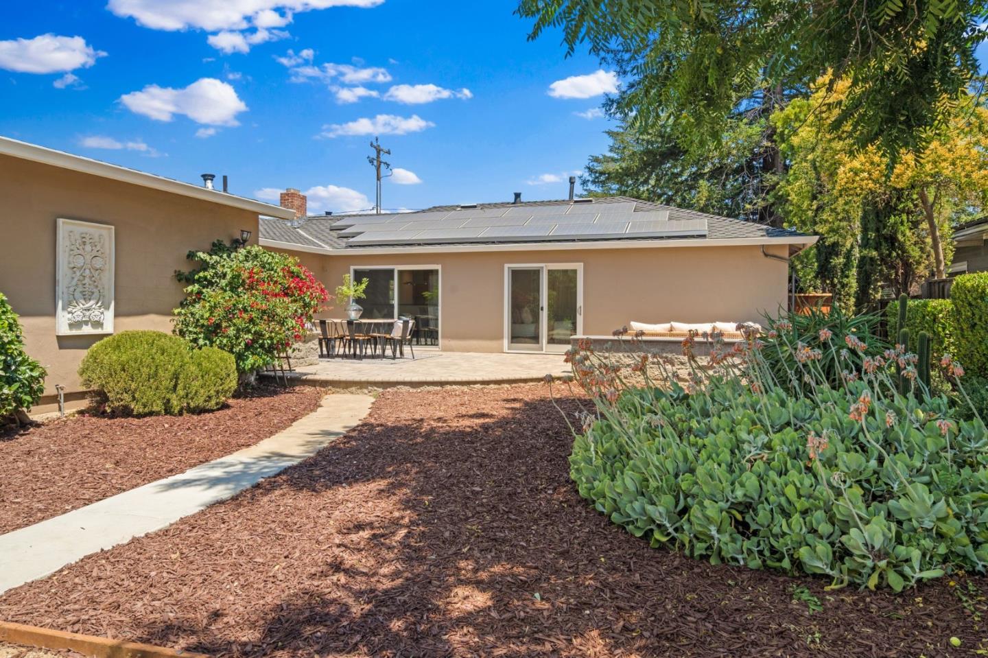 Detail Gallery Image 44 of 49 For 15670 Woodard Rd, San Jose,  CA 95124 - 4 Beds | 3 Baths
