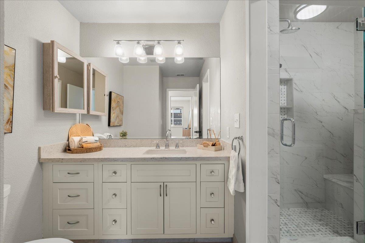 Detail Gallery Image 15 of 27 For 1305 La Terrace Cir, San Jose,  CA 95123 - 2 Beds | 1 Baths