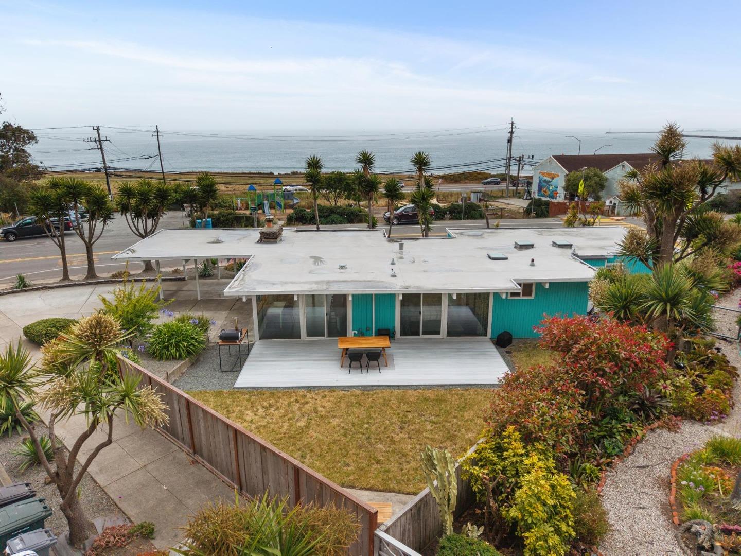 Detail Gallery Image 38 of 45 For 990 Avenue Alhambra, Half Moon Bay,  CA 94019 - 3 Beds | 2 Baths