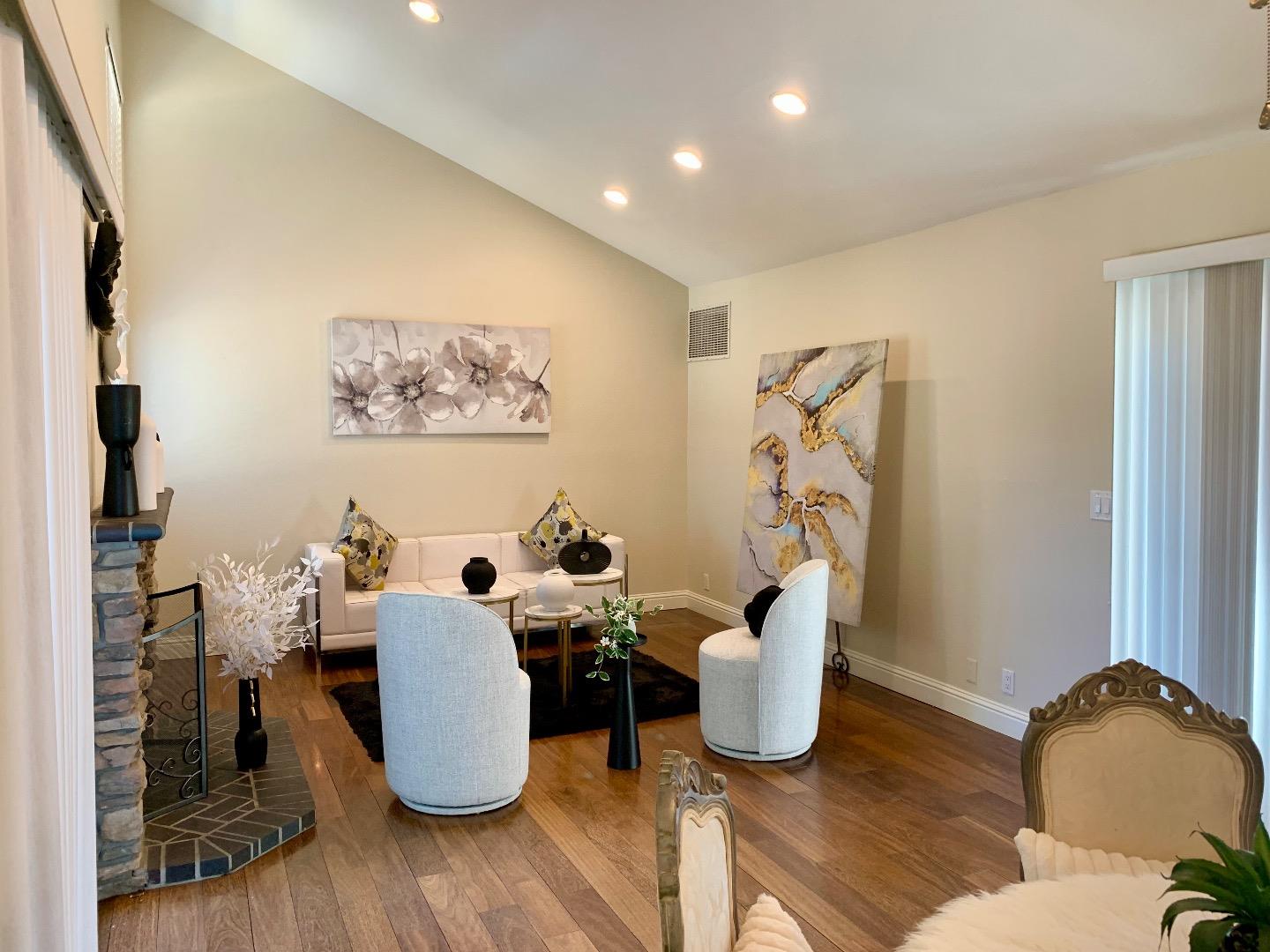 Detail Gallery Image 10 of 45 For 2128 Canoas Garden Ave #D,  San Jose,  CA 95125 - 2 Beds | 1/1 Baths