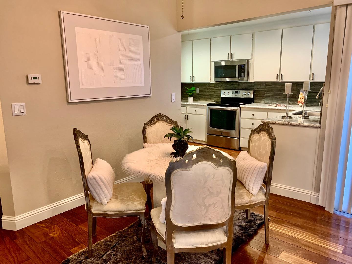 Detail Gallery Image 24 of 45 For 2128 Canoas Garden Ave #D,  San Jose,  CA 95125 - 2 Beds | 1/1 Baths