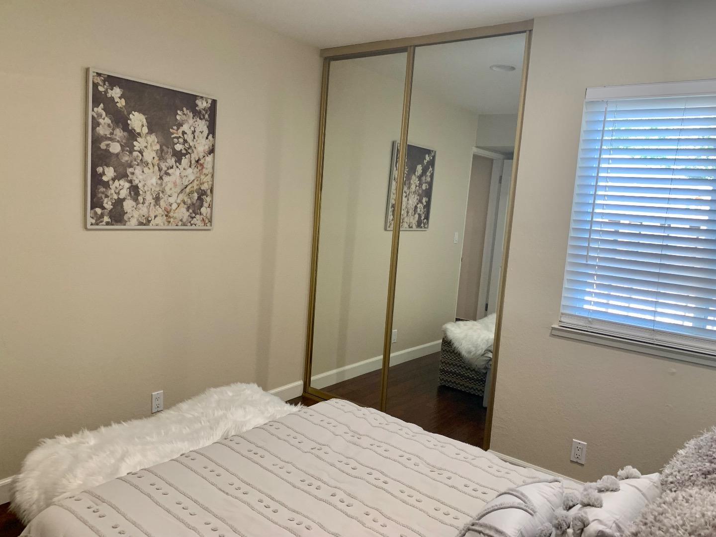 Detail Gallery Image 34 of 45 For 2128 Canoas Garden Ave #D,  San Jose,  CA 95125 - 2 Beds | 1/1 Baths