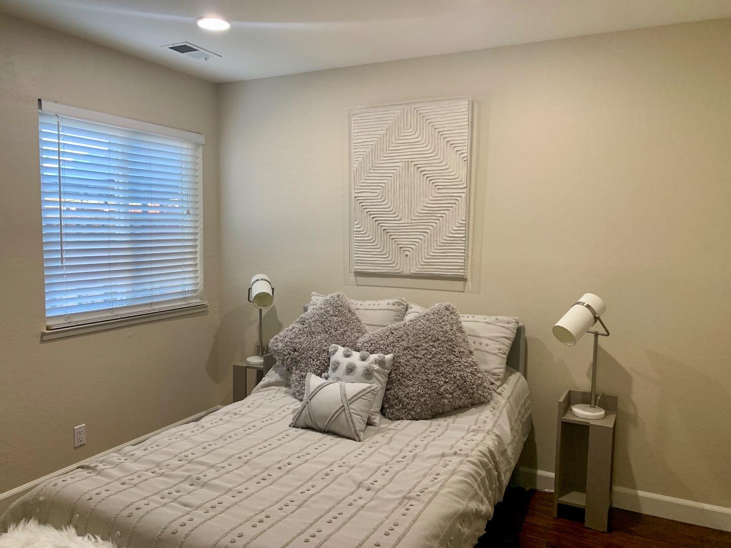 Detail Gallery Image 37 of 45 For 2128 Canoas Garden Ave #D,  San Jose,  CA 95125 - 2 Beds | 1/1 Baths