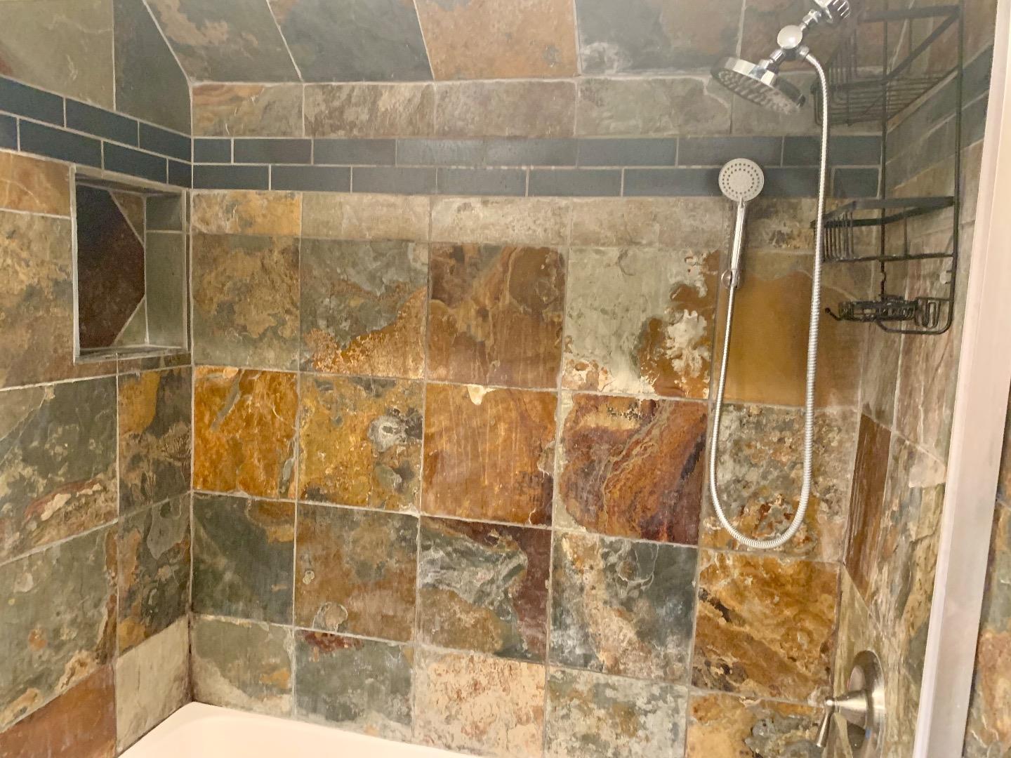 Detail Gallery Image 38 of 45 For 2128 Canoas Garden Ave #D,  San Jose,  CA 95125 - 2 Beds | 1/1 Baths