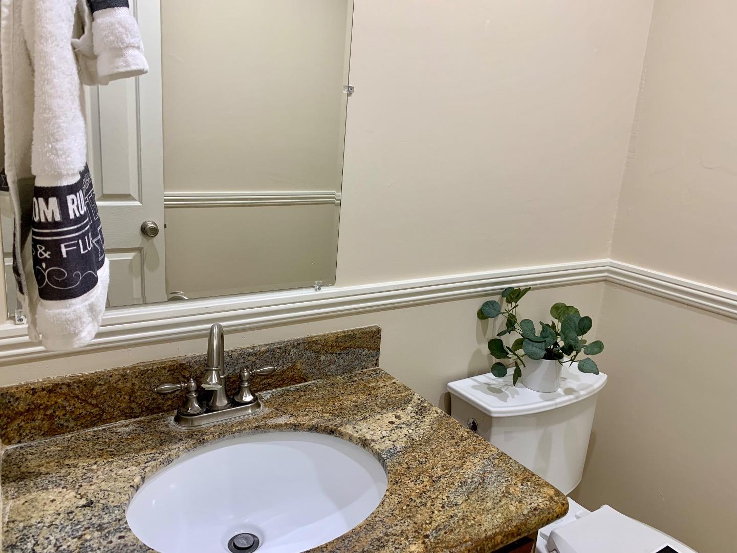 Detail Gallery Image 40 of 45 For 2128 Canoas Garden Ave #D,  San Jose,  CA 95125 - 2 Beds | 1/1 Baths
