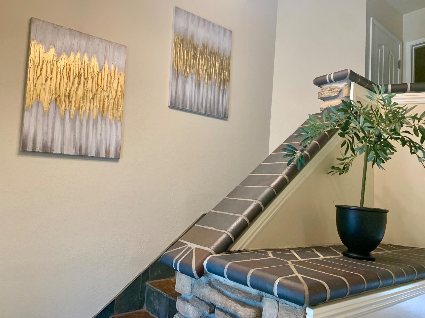 Detail Gallery Image 5 of 45 For 2128 Canoas Garden Ave #D,  San Jose,  CA 95125 - 2 Beds | 1/1 Baths