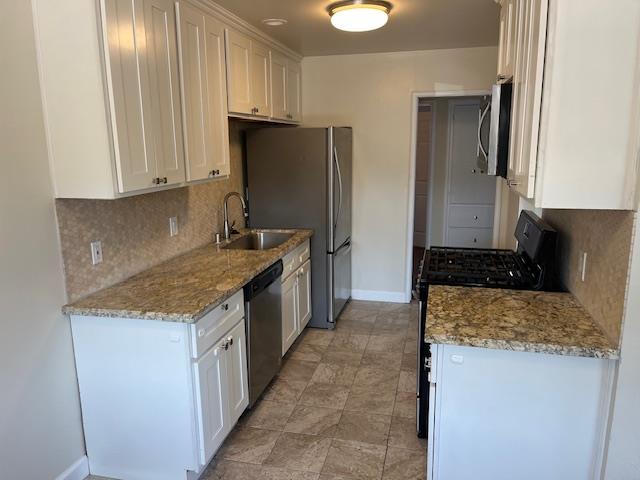 Detail Gallery Image 4 of 19 For 2102 Lynnhaven Dr, San Jose,  CA 95128 - – Beds | – Baths
