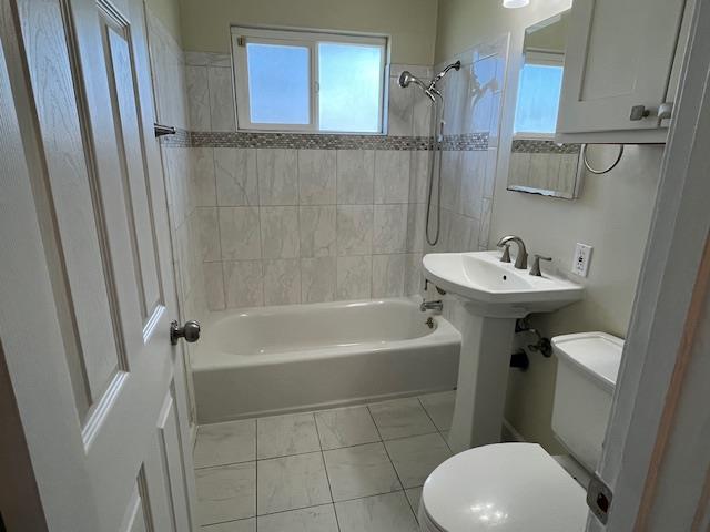 Detail Gallery Image 7 of 19 For 2102 Lynnhaven Dr, San Jose,  CA 95128 - – Beds | – Baths