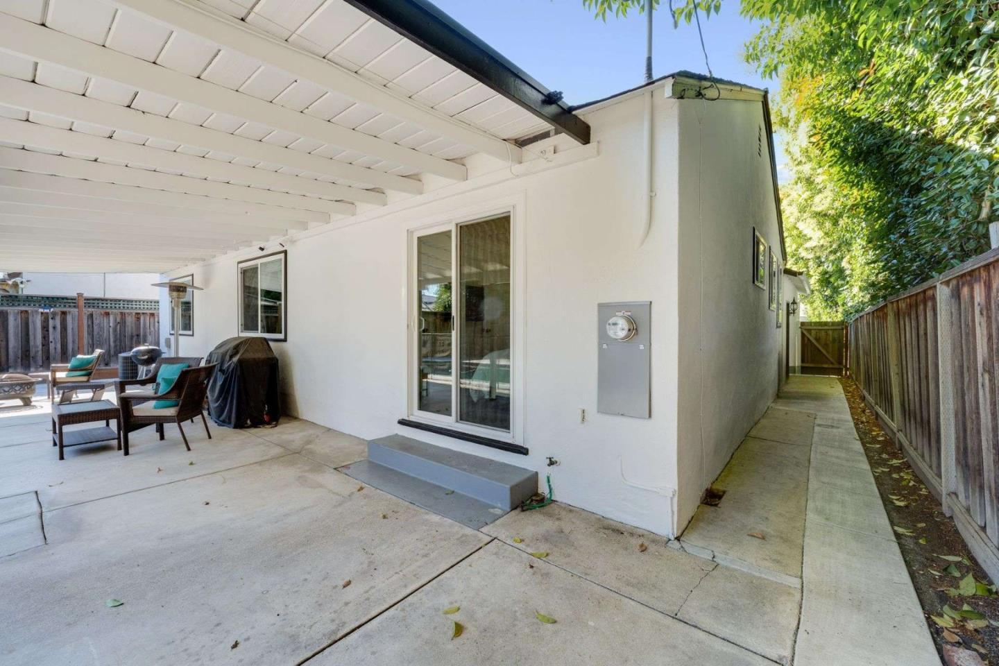 Detail Gallery Image 30 of 31 For 2312 Woodland Ave, San Jose,  CA 95128 - 3 Beds | 1 Baths