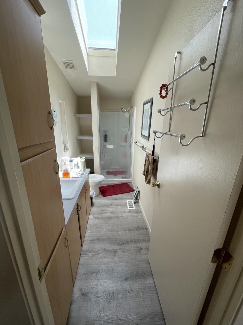 Detail Gallery Image 10 of 13 For 1505 La Perla Dr, Modesto,  CA 95357 - 2 Beds | 2 Baths