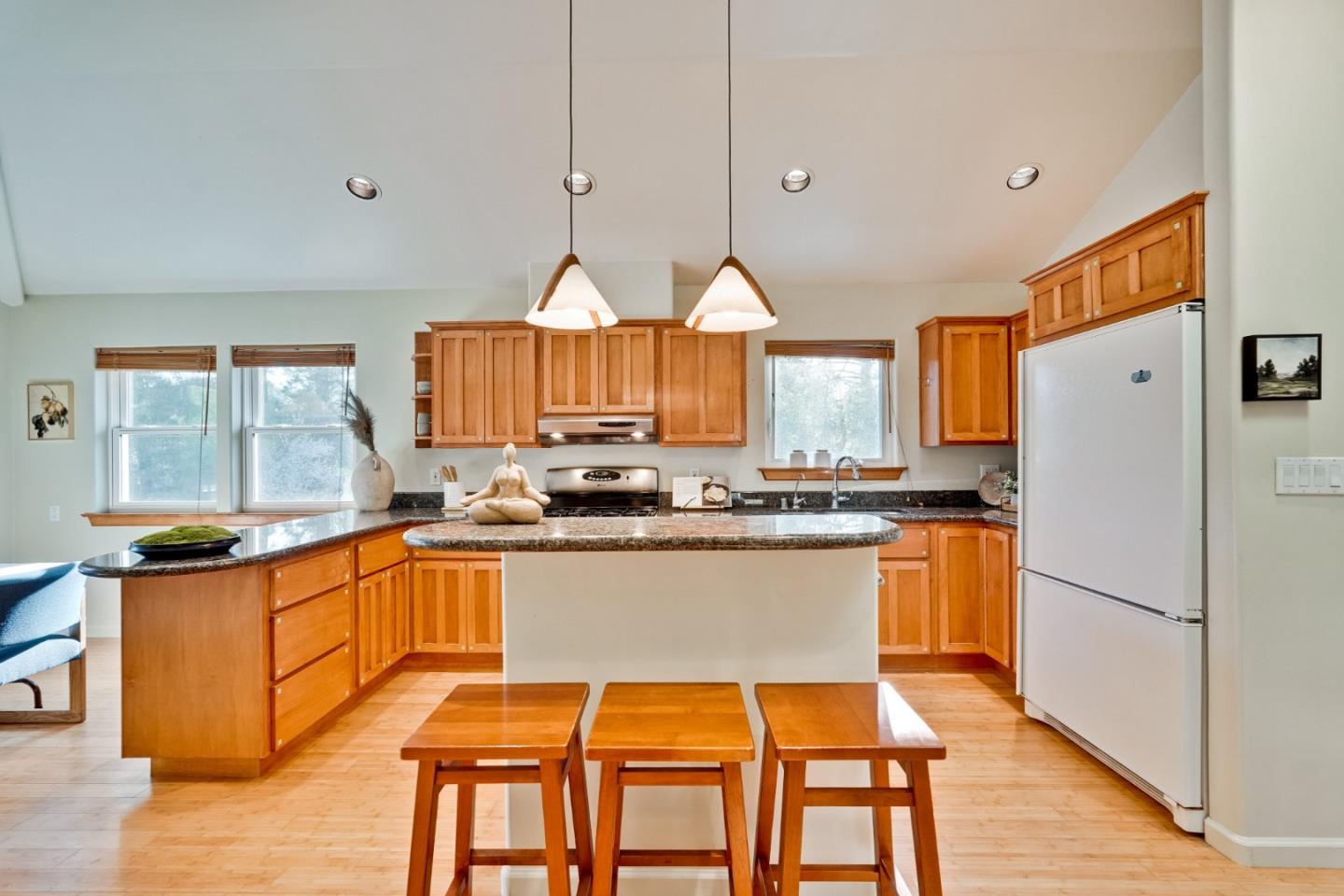 Detail Gallery Image 10 of 56 For 414 Bar King Rd, Boulder Creek,  CA 95006 - 4 Beds | 3 Baths