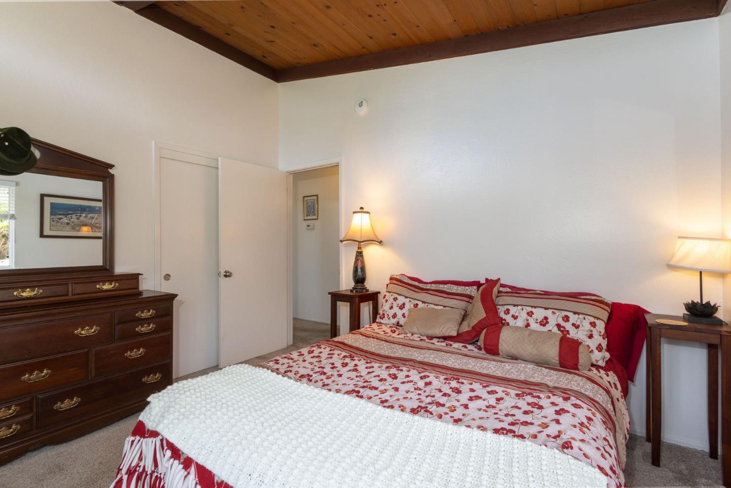 Detail Gallery Image 16 of 28 For 816 Park Ave, Moss Beach,  CA 94038 - 3 Beds | 2 Baths