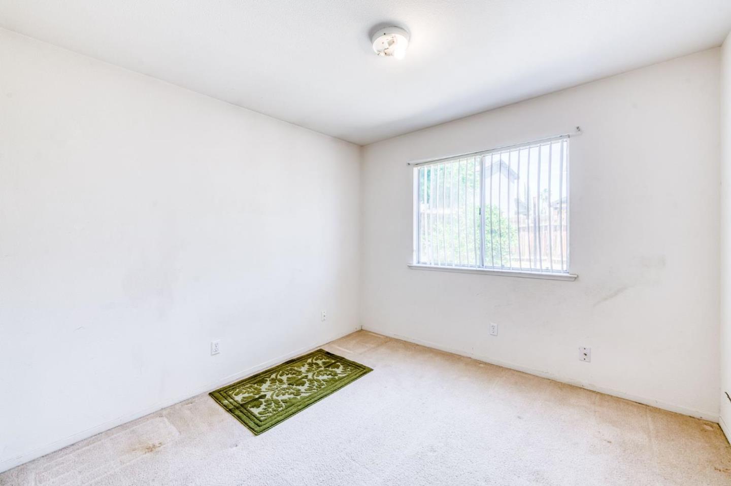 Detail Gallery Image 19 of 35 For 2670 N Katy Ave, Fresno,  CA 93722 - 4 Beds | 2 Baths