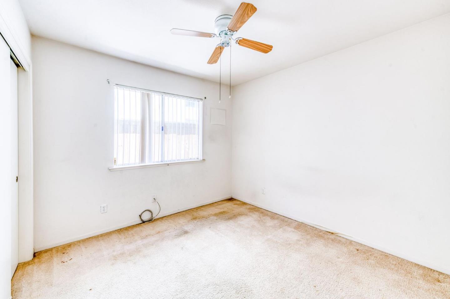 Detail Gallery Image 22 of 35 For 2670 N Katy Ave, Fresno,  CA 93722 - 4 Beds | 2 Baths