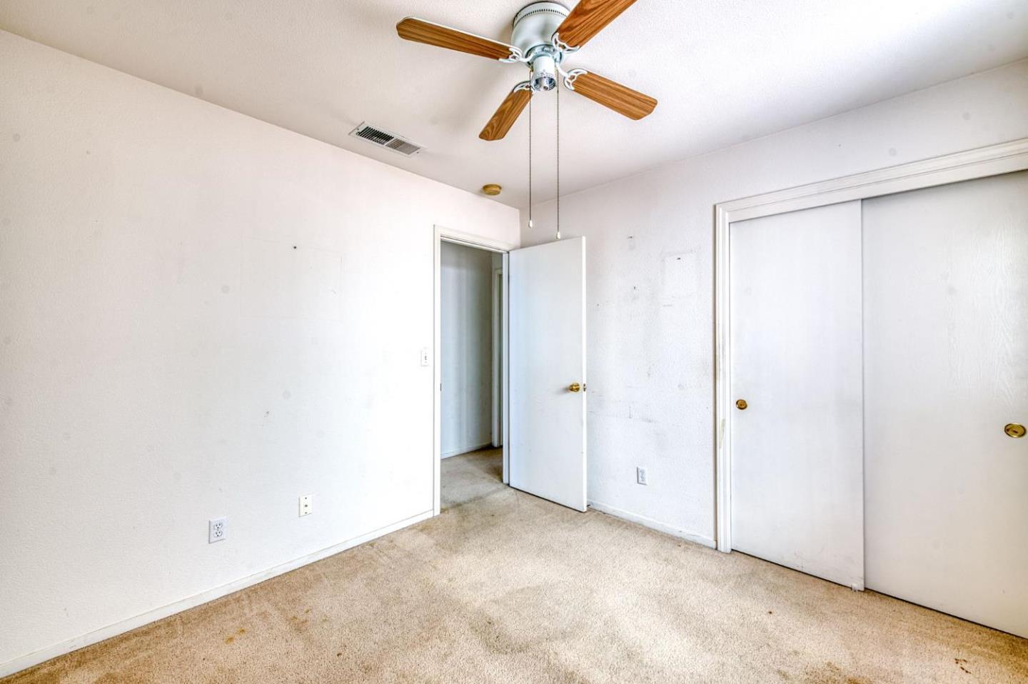 Detail Gallery Image 23 of 35 For 2670 N Katy Ave, Fresno,  CA 93722 - 4 Beds | 2 Baths
