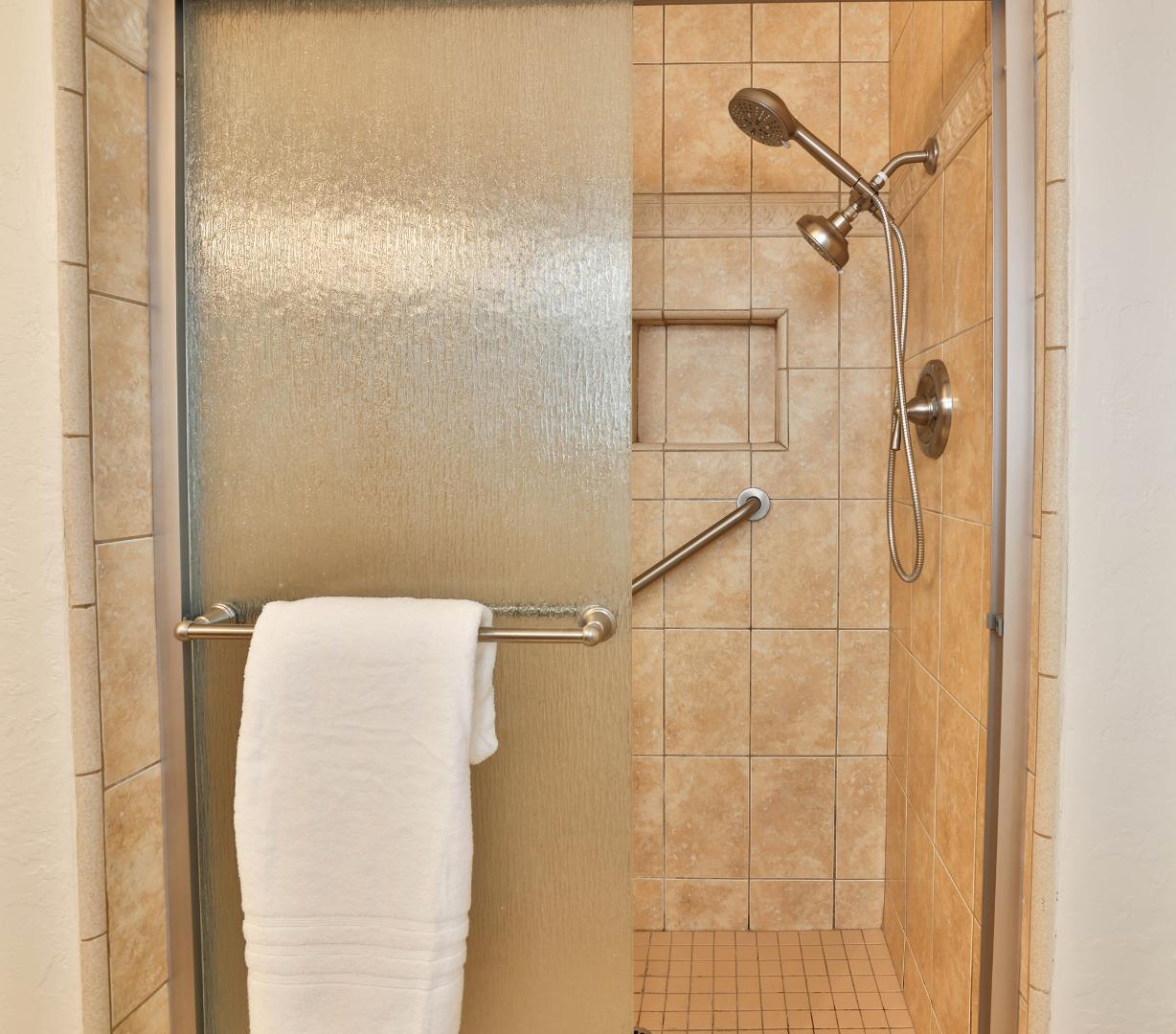 Detail Gallery Image 15 of 40 For 4089 Timberline Dr, San Jose,  CA 95121 - 4 Beds | 2 Baths