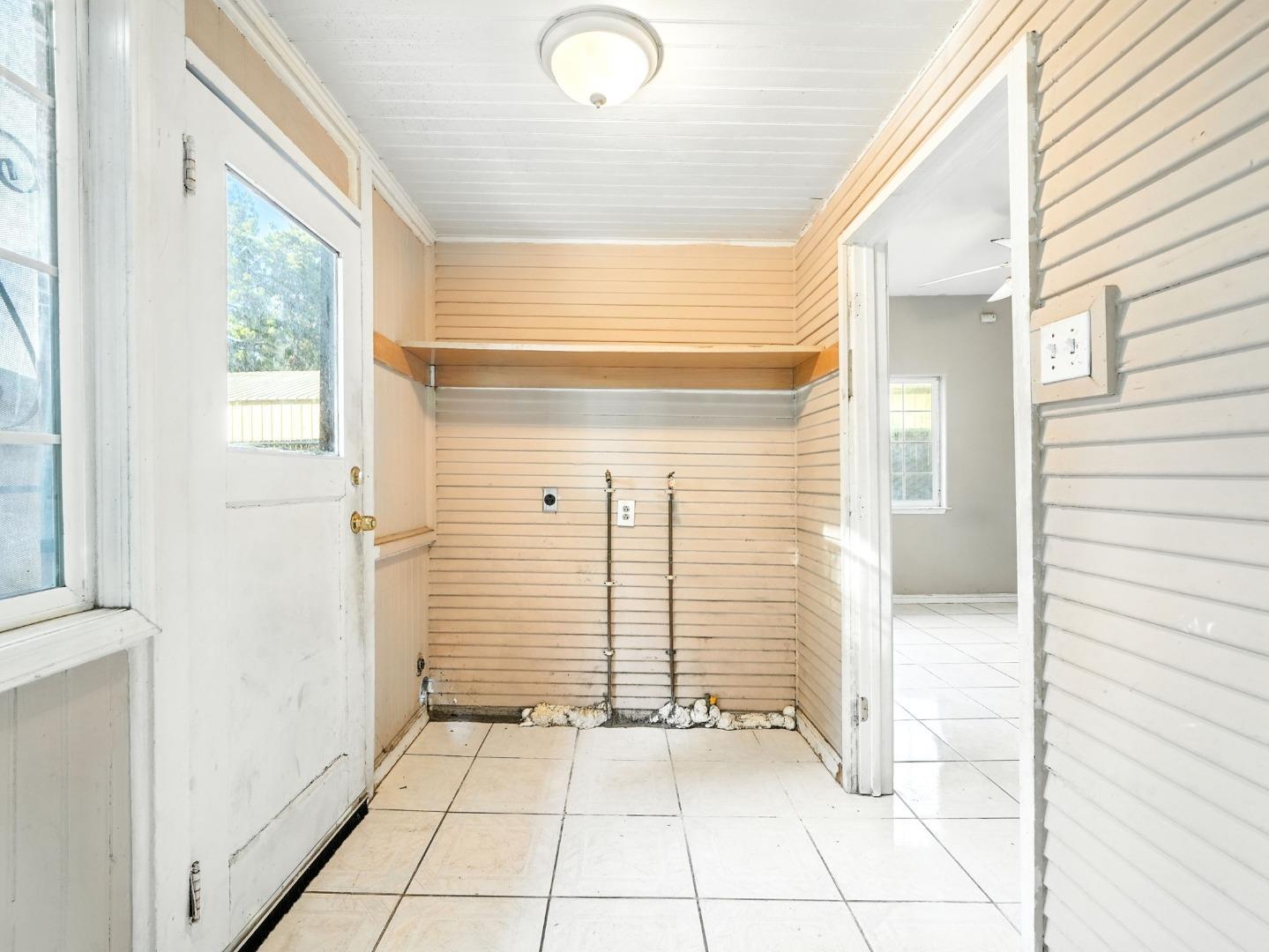 Detail Gallery Image 13 of 28 For 37 Union St, San Jose,  CA 95110 - – Beds | – Baths