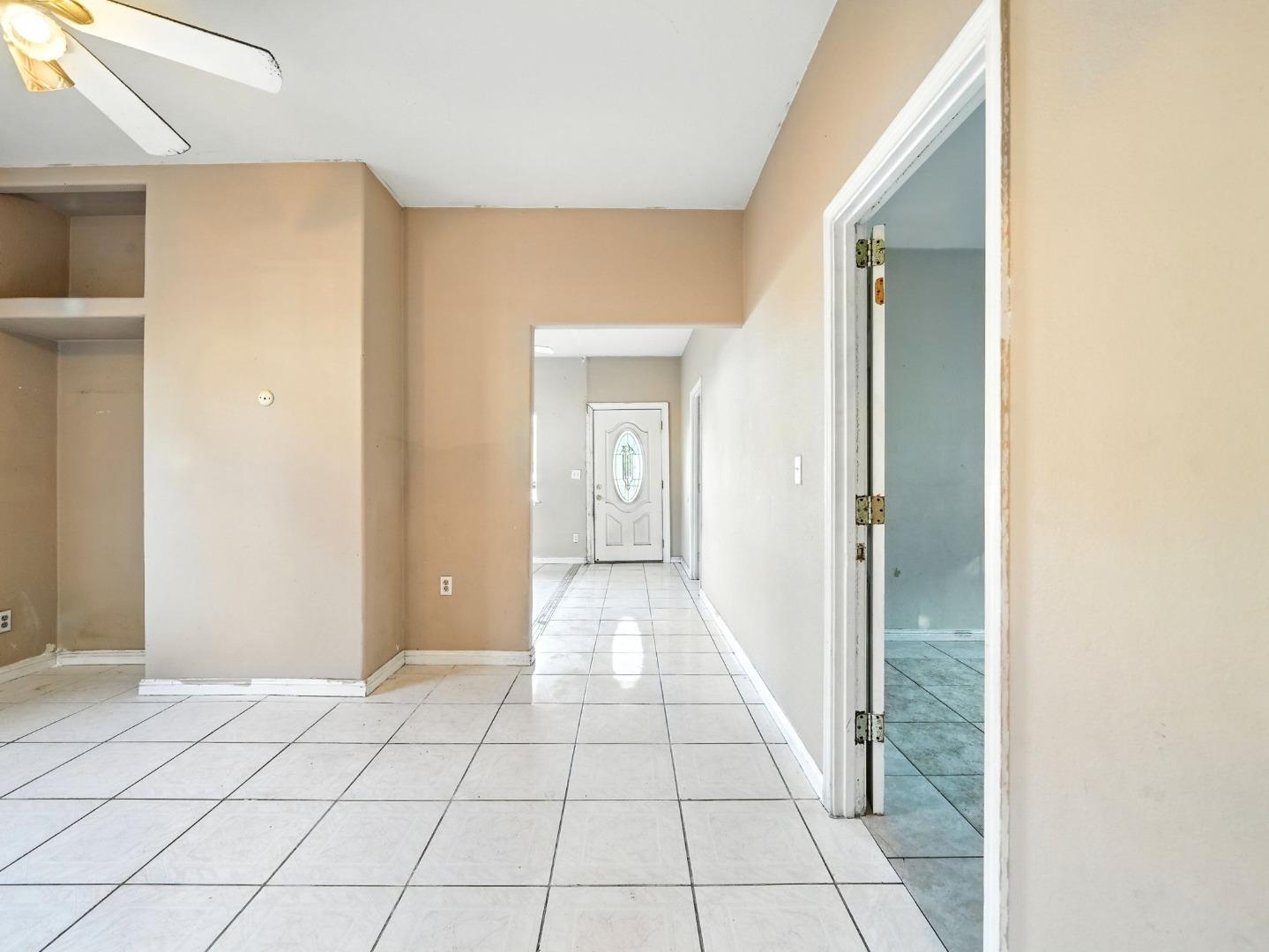 Detail Gallery Image 14 of 28 For 37 Union St, San Jose,  CA 95110 - – Beds | – Baths