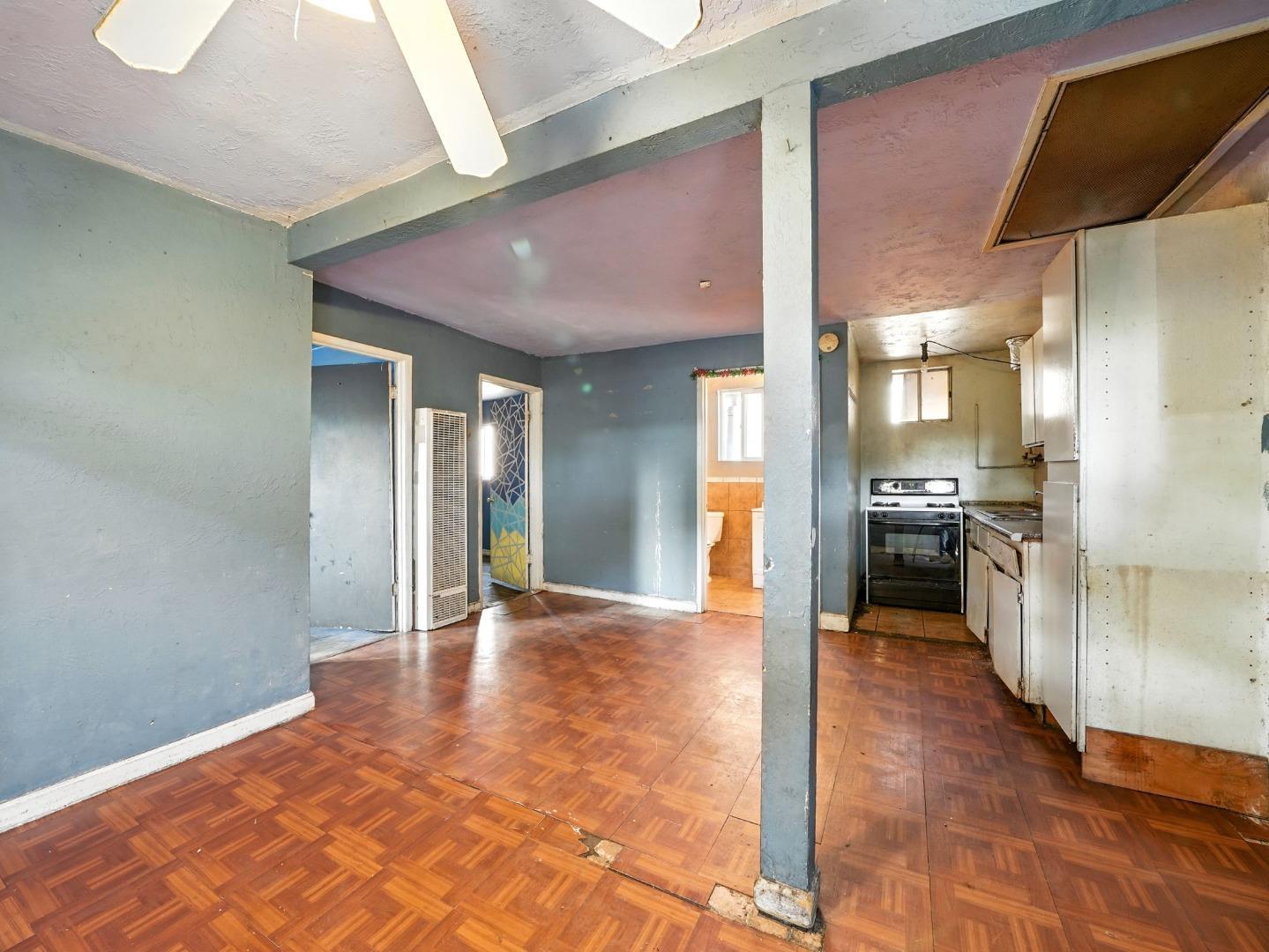 Detail Gallery Image 15 of 28 For 37 Union St, San Jose,  CA 95110 - – Beds | – Baths