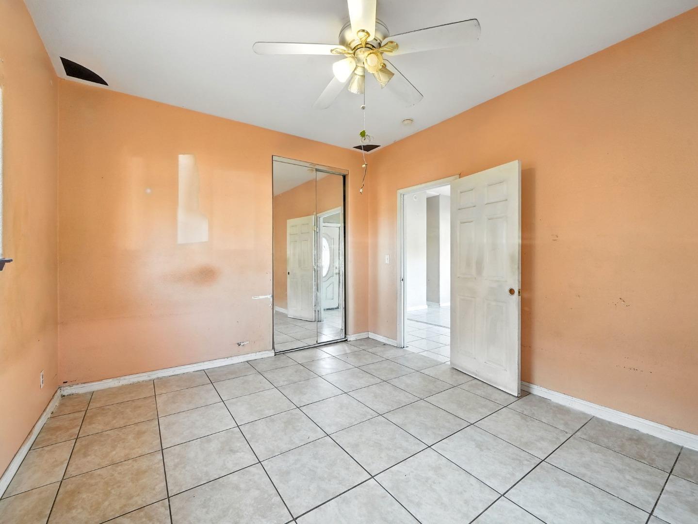 Detail Gallery Image 6 of 28 For 37 Union St, San Jose,  CA 95110 - – Beds | – Baths