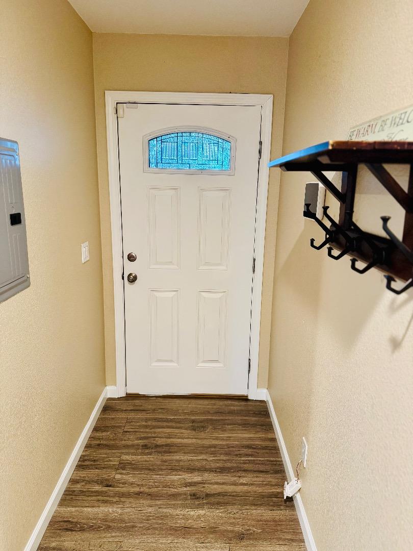Detail Gallery Image 13 of 28 For 1209 Loyola Way, Vallejo,  CA 94589 - 4 Beds | 2 Baths