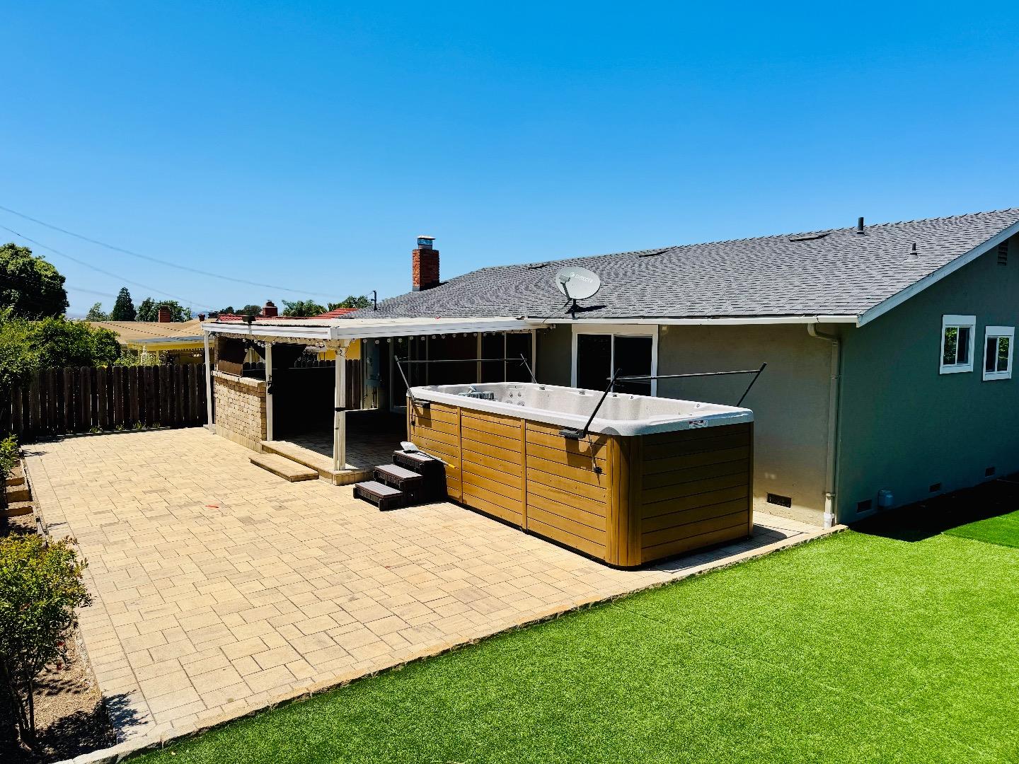 Detail Gallery Image 25 of 28 For 1209 Loyola Way, Vallejo,  CA 94589 - 4 Beds | 2 Baths