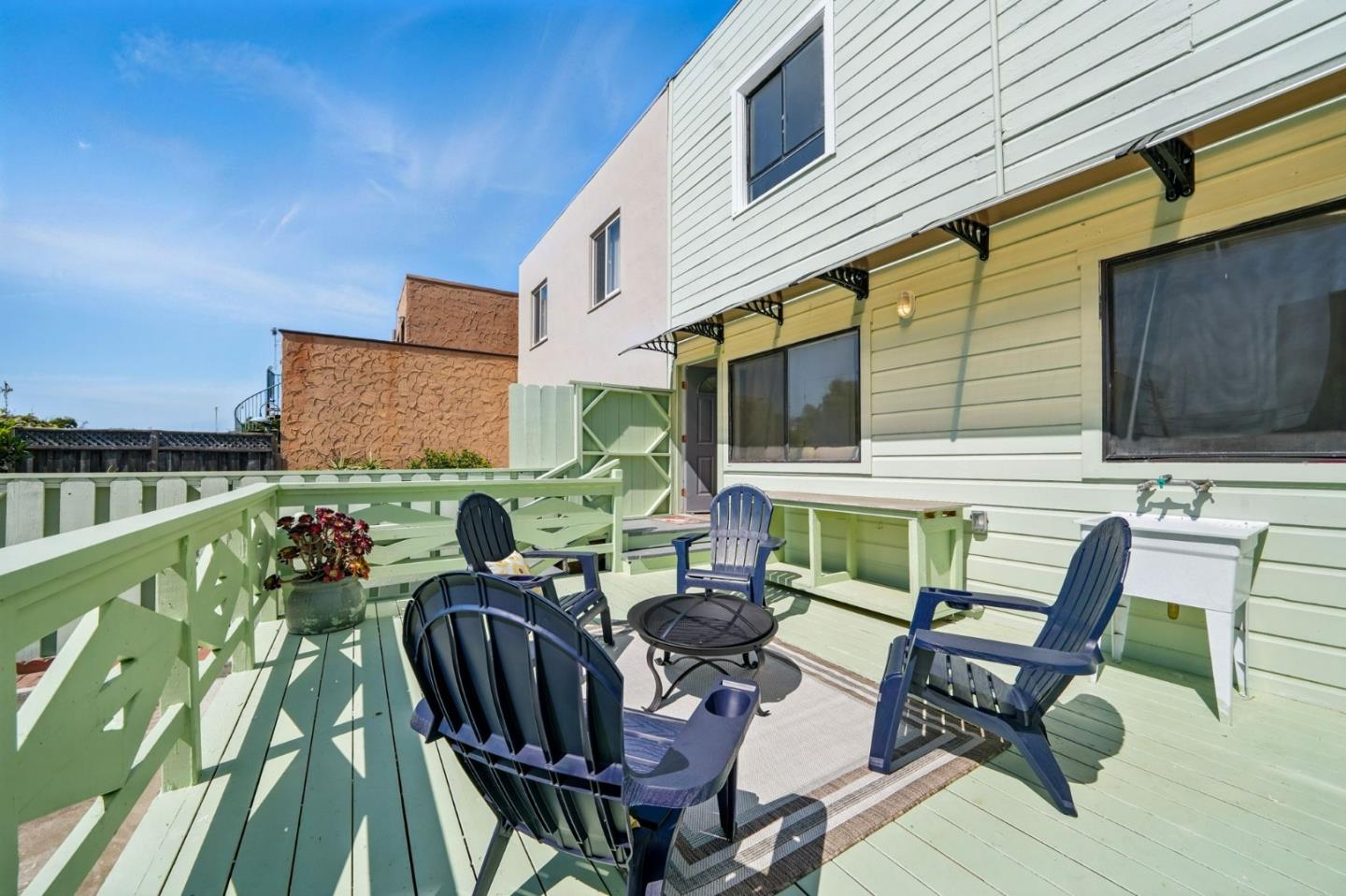 Detail Gallery Image 30 of 39 For 2687 45th Ave, San Francisco,  CA 94116 - 5 Beds | 2 Baths