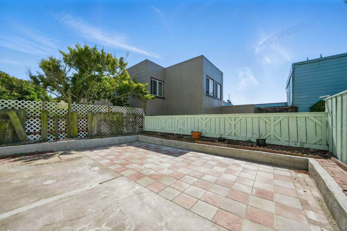 Detail Gallery Image 32 of 39 For 2687 45th Ave, San Francisco,  CA 94116 - 5 Beds | 2 Baths
