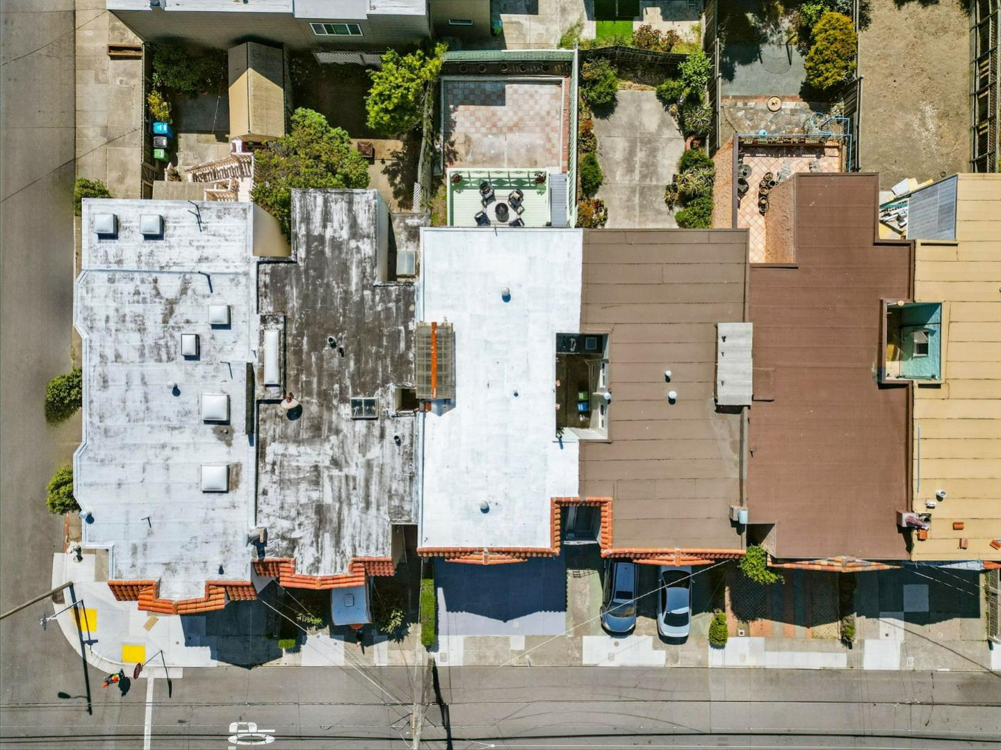 Detail Gallery Image 33 of 39 For 2687 45th Ave, San Francisco,  CA 94116 - 5 Beds | 2 Baths