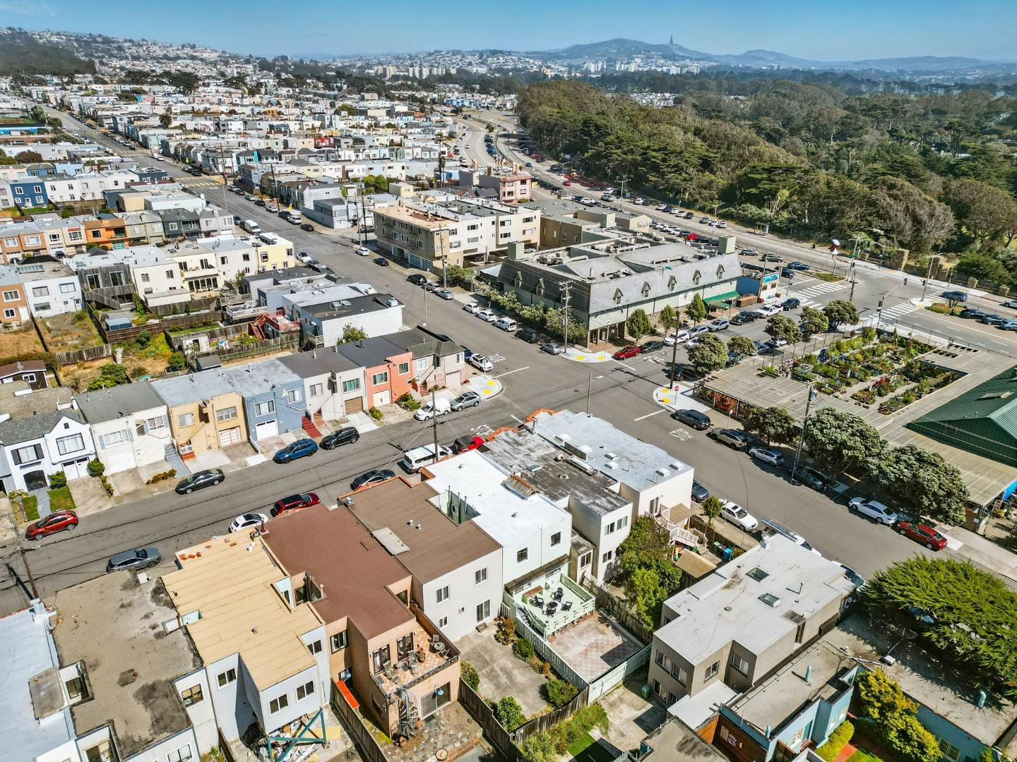 Detail Gallery Image 38 of 39 For 2687 45th Ave, San Francisco,  CA 94116 - 5 Beds | 2 Baths