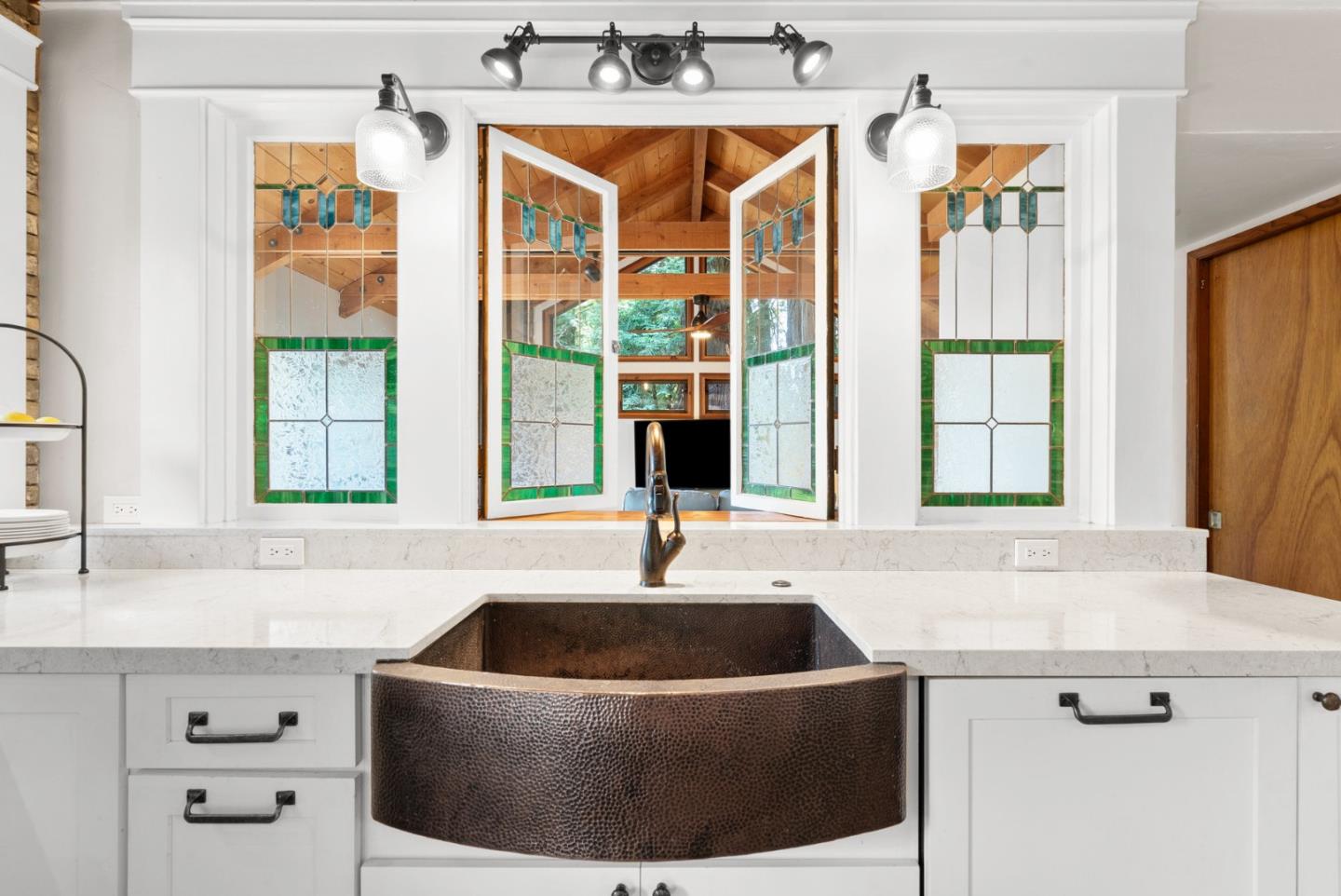 Detail Gallery Image 19 of 90 For 120 Bella Vista Ln, Watsonville,  CA 95076 - 4 Beds | 2/1 Baths