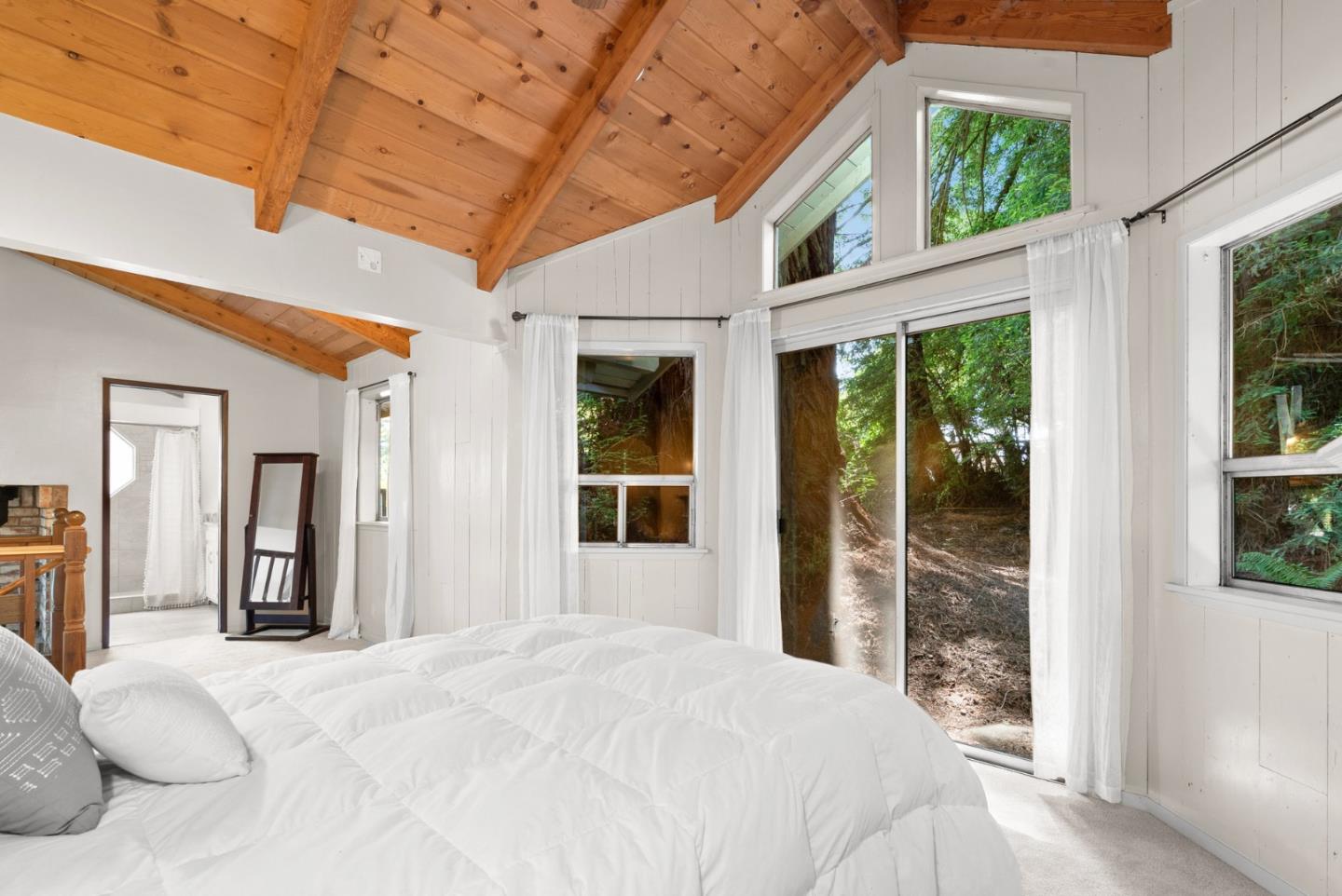 Detail Gallery Image 37 of 90 For 120 Bella Vista Ln, Watsonville,  CA 95076 - 4 Beds | 2/1 Baths