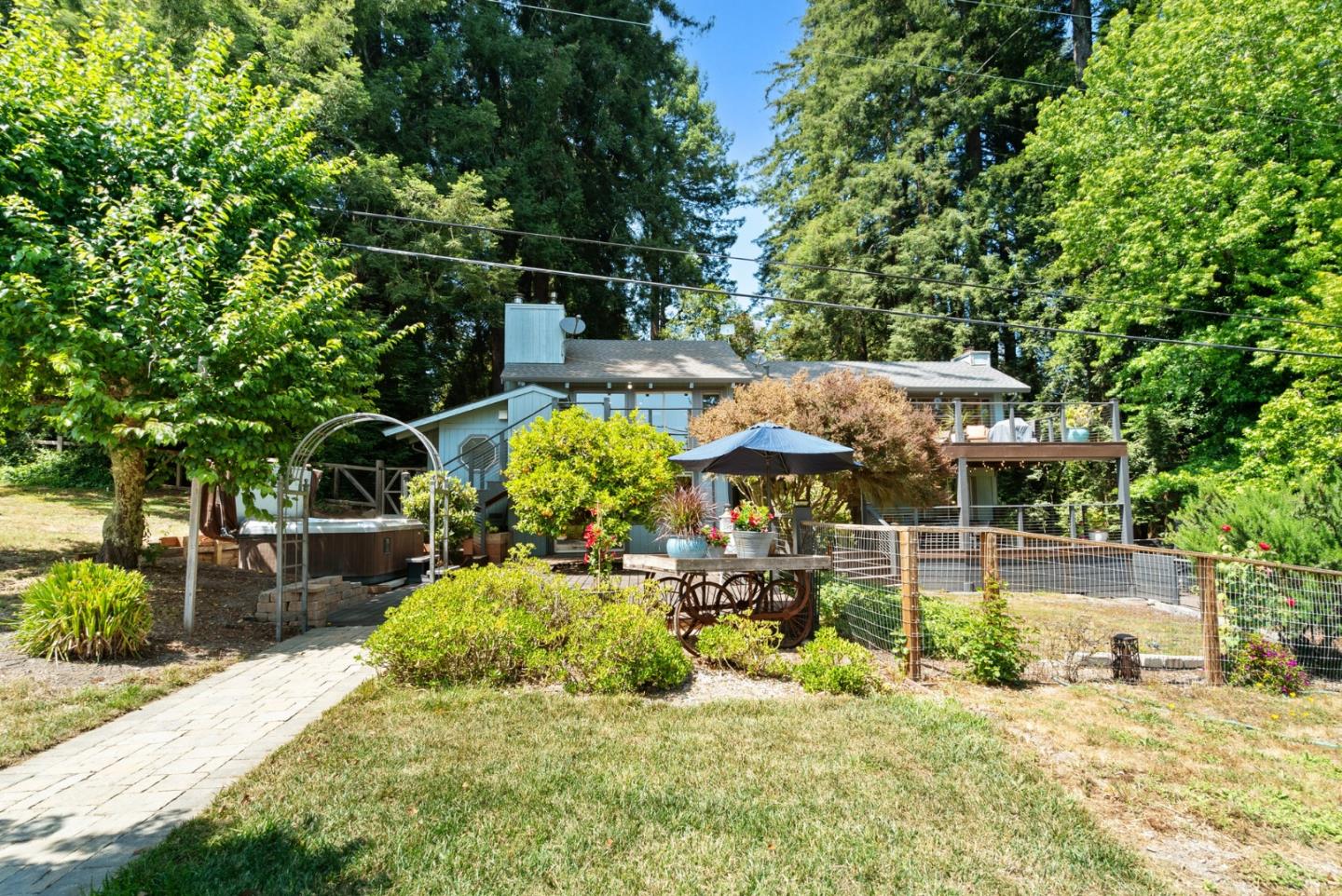Detail Gallery Image 56 of 90 For 120 Bella Vista Ln, Watsonville,  CA 95076 - 4 Beds | 2/1 Baths