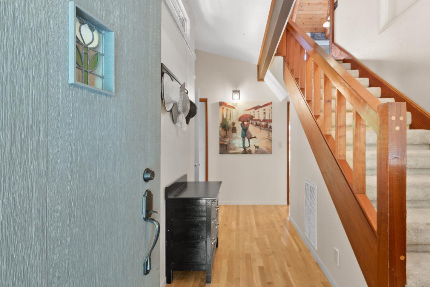 Detail Gallery Image 6 of 90 For 120 Bella Vista Ln, Watsonville,  CA 95076 - 4 Beds | 2/1 Baths