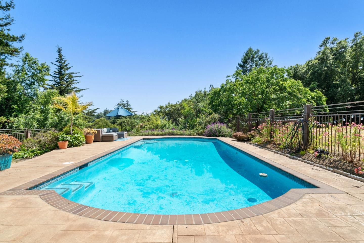 Detail Gallery Image 77 of 90 For 120 Bella Vista Ln, Watsonville,  CA 95076 - 4 Beds | 2/1 Baths