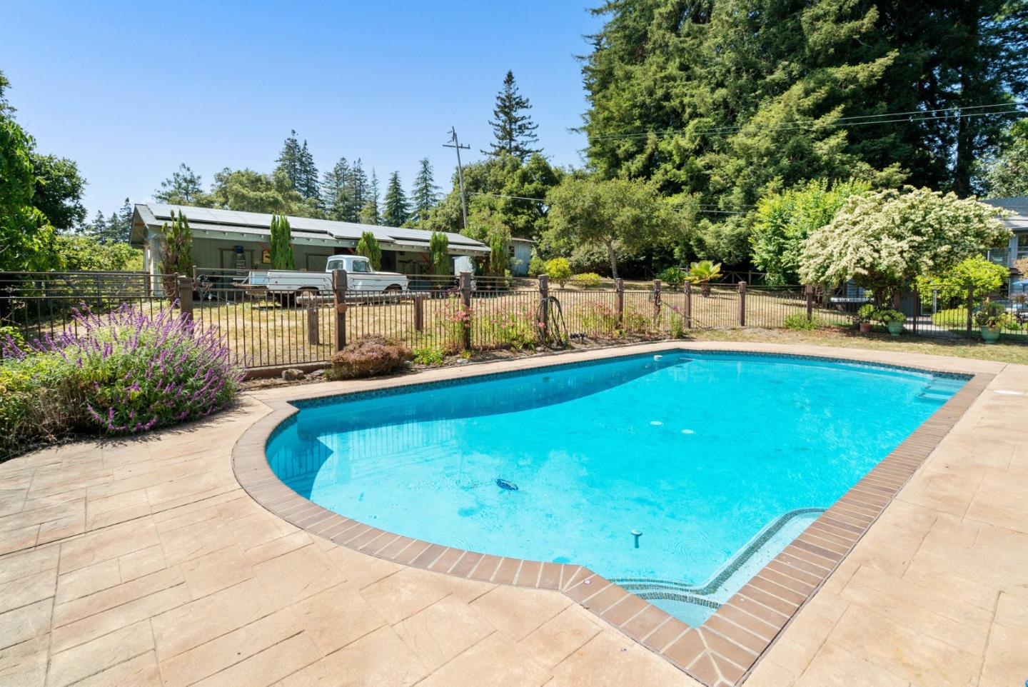 Detail Gallery Image 78 of 90 For 120 Bella Vista Ln, Watsonville,  CA 95076 - 4 Beds | 2/1 Baths