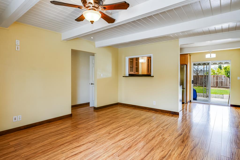 Detail Gallery Image 8 of 28 For 1448 Saturn Ct, Milpitas,  CA 95035 - 3 Beds | 2 Baths