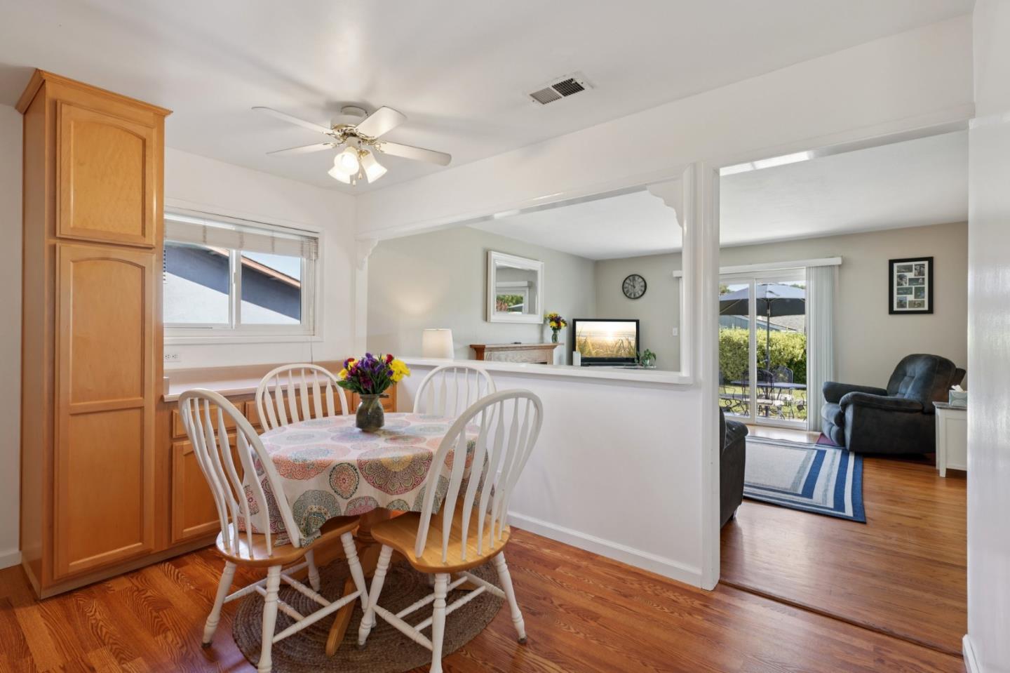 Detail Gallery Image 9 of 27 For 1484 Laredo St, Napa,  CA 94559 - 3 Beds | 2 Baths