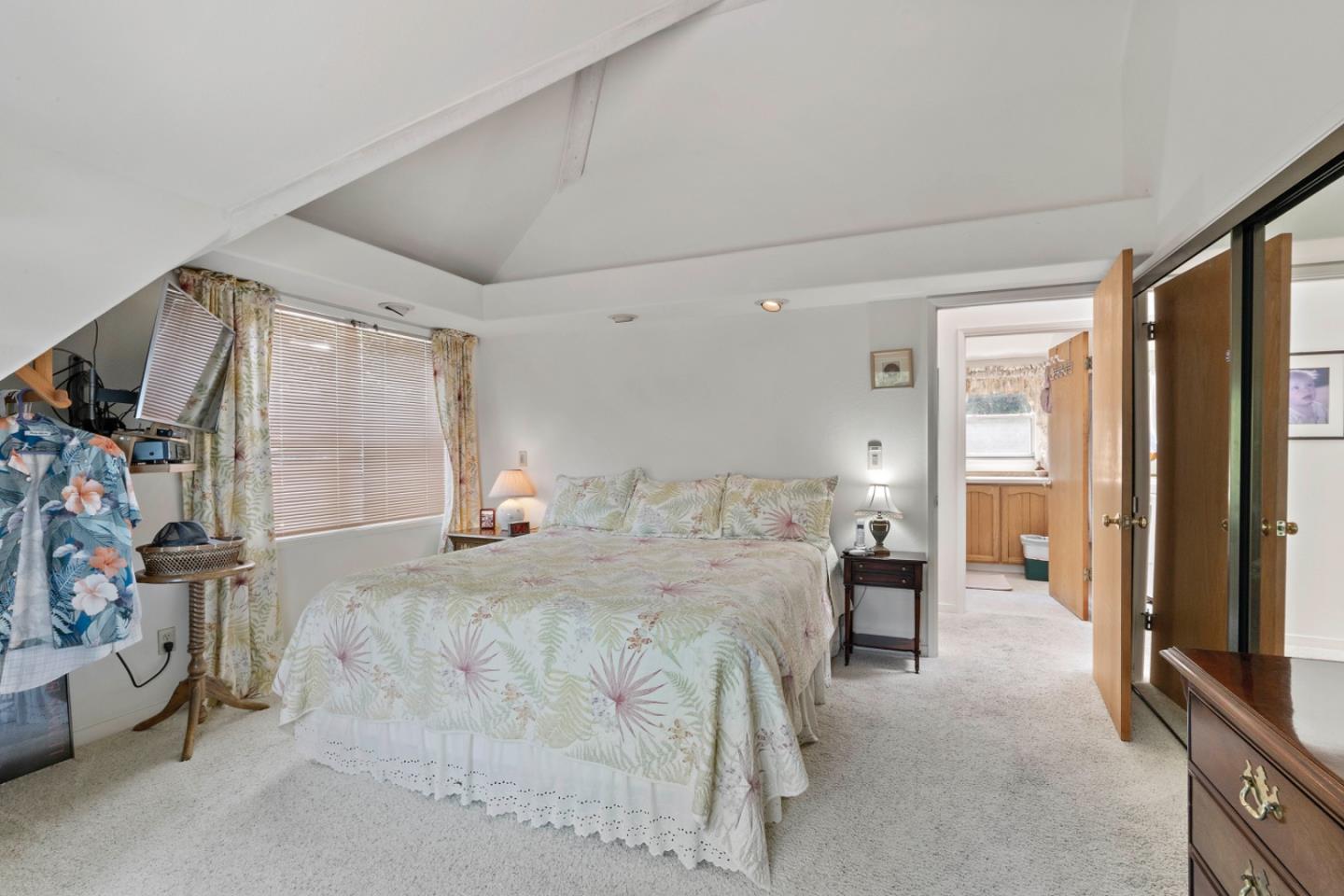 Detail Gallery Image 14 of 40 For 945 Eagle Rd, Scotts Valley,  CA 95066 - 3 Beds | 1 Baths