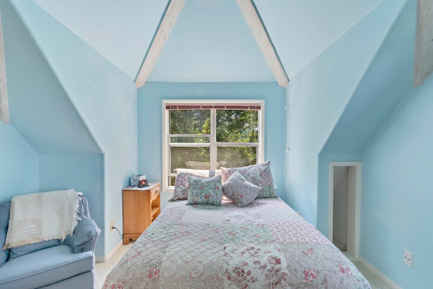 Detail Gallery Image 24 of 40 For 945 Eagle Rd, Scotts Valley,  CA 95066 - 3 Beds | 1 Baths