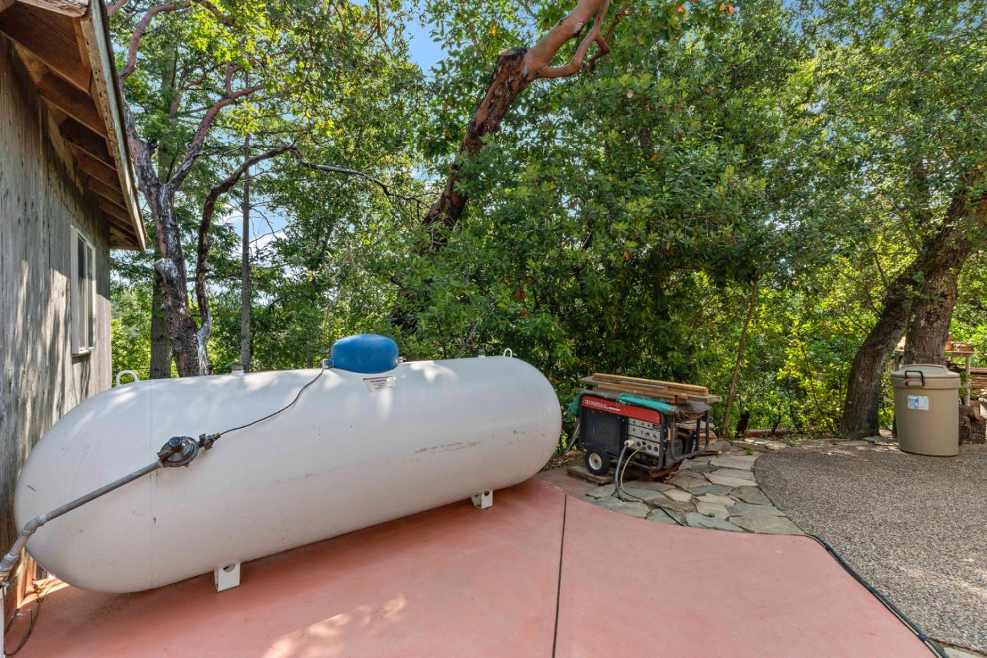 Detail Gallery Image 29 of 40 For 945 Eagle Rd, Scotts Valley,  CA 95066 - 3 Beds | 1 Baths