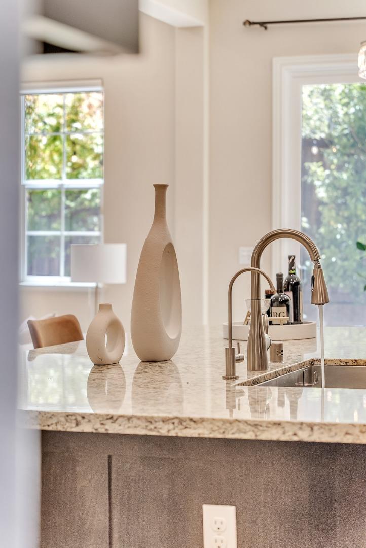 Detail Gallery Image 10 of 45 For 1848 Clover Crk, San Jose,  CA 95120 - 5 Beds | 4 Baths